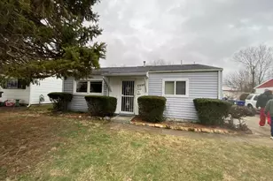 3088 Bluefield Dr, Columbus, OH 43207 - Photo 1