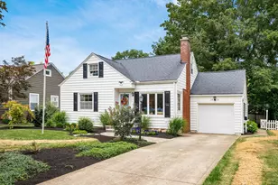 1512 College Hill Dr, Columbus, OH 43221 - Photo 1