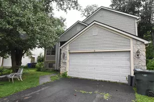 3887 Highland Bluff Dr, Groveport, OH 43125 - Photo 1
