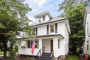 147 W Shields St, Newark, OH 43055 - Photo 1