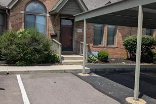 5813 Thada Ln, Columbus, OH 43229 - Photo 1