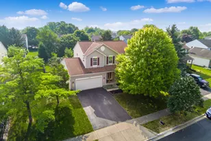 3258 Scioto Farms Dr, Hilliard, OH 43026 - Photo 1