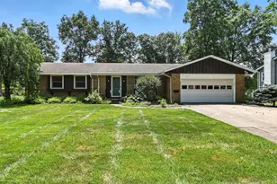 1515 Oakridge Dr, Bucyrus, OH 44820 - Photo 1