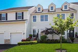 9185 Walker Park Dr, Columbus, OH 43240 - Photo 1