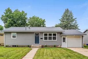 383 Brentwood Dr, Marion, OH 43302 - Photo 1