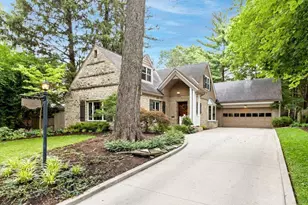 116 W Royal Forest Blvd, Columbus, OH 43214 - Photo 1