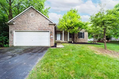 445 Hennigans Grove Road, Grove City, OH 43123 - Photo 1