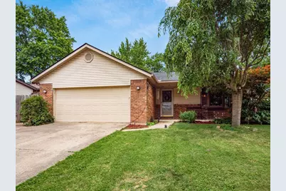 2010 Shallowford Avenue, Columbus, OH 43235 - Photo 1