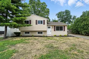 5244 Refugee Rd, Columbus, OH 43232 - Photo 1