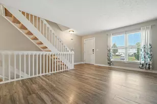 932 Philadelphia Dr, Westerville, OH 43081 - Photo 1