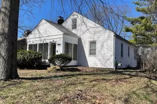 348 Acton Rd, Columbus, OH 43214 - Photo 1