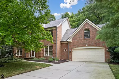 6092 Winnebago Street, Grove City, OH 43123 - Photo 1