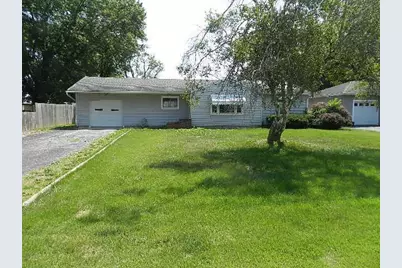 402 Carolyn Drive, Marion, OH 43302 - Photo 1