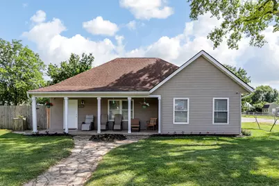 665 Hilock Road, Columbus, OH 43207 - Photo 1