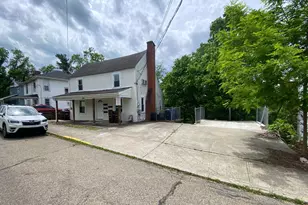 71 W Washington St, Athens, OH 45701 - Photo 1