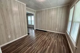 1300 Aberdeen Ave, Columbus, OH 43211 - Photo 1