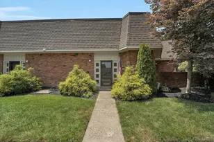 1611 Lafayette Dr, Upper Arlington, OH 43220 - Photo 1
