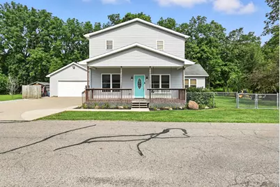 8 Miami Street, Mount Vernon, OH 43050 - Photo 1