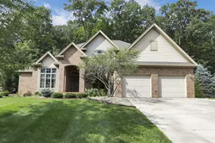 886 Howell Dr, Newark, OH 43055 - Photo 1