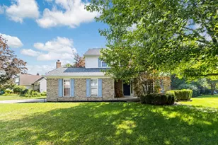 1804 Birchfield Ct, Powell, OH 43065 - Photo 1