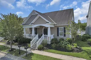 4498 Snowy Meadow Dr, Grove City, OH 43123 - Photo 1