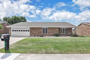 511 Alton St, London, OH 43140 - Photo 1