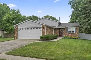 1821 Linkton Dr, Powell, OH 43065 - Photo 1