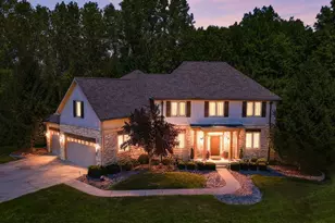 2540 Silverleaf Dr, Powell, OH 43065 - Photo 1