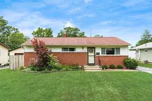 1113 Roundelay Rd E, Reynoldsburg, OH 43068 - Photo 1