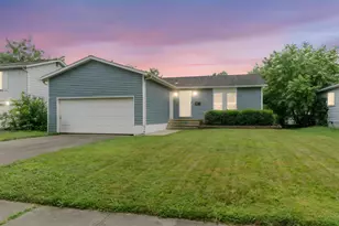 5027 Brewster Dr, Columbus, OH 43232 - Photo 1