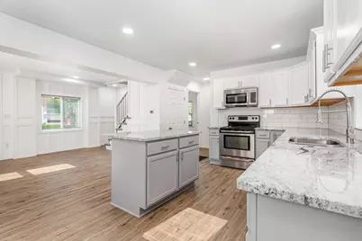 2468 Meredith Drive, Columbus, OH 43219 - Photo 1