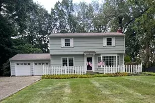 63041 Ridgewood Dr, Cambridge, OH 43725 - Photo 1