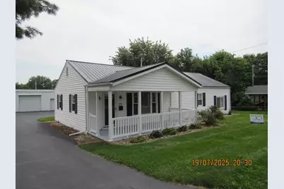 208 Moats Drive, Circleville, OH 43113 - Photo 1
