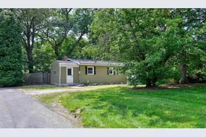 819 South Street, Etna, OH 43018 - Photo 1