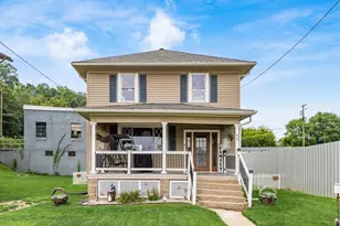 215 Gant St, Zanesville, OH 43701 - Photo 1