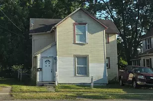 709 Silver St, Marion, OH 43302 - Photo 1