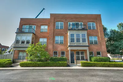 962 Perry Street, Columbus, OH 43215 - Photo 1