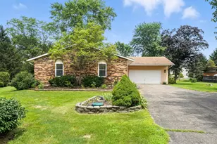 4208 Mayfair Ct, Grove City, OH 43123 - Photo 1