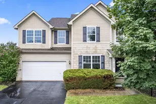 908 Fresno St, Pickerington, OH 43147 - Photo 1