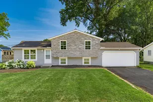 4881 Langley Ave, Columbus, OH 43213 - Photo 1