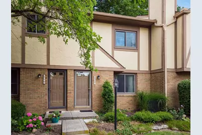 3278 Brookview Way #4, Columbus, OH 43221 - Photo 1