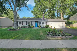 484 Hilltop Dr, Pickerington, OH 43147 - Photo 1