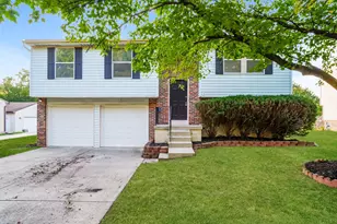 2400 Warfield Dr, Grove City, OH 43123 - Photo 1