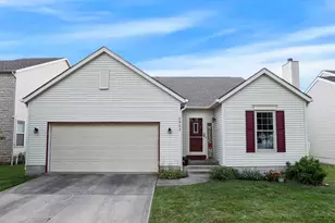 2902 Gablewood Dr, Columbus, OH 43219 - Photo 1