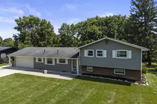 3705 Schirtzinger Rd, Hilliard, OH 43026 - Photo 1