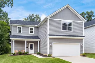 429 Postle Blvd, Columbus, OH 43228 - Photo 1