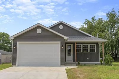 1651 Hillcrest Avenue, Obetz, OH 43207 - Photo 1