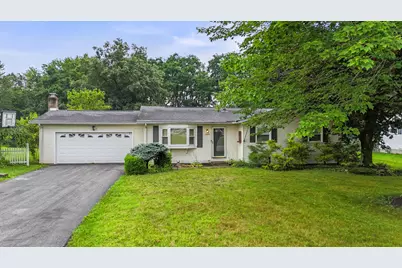 1045 Columbus Circle N, Ashland, OH 44805 - Photo 1