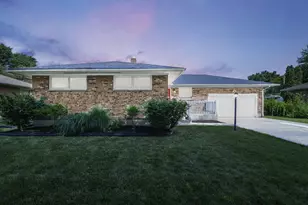 4316 Phoenix Dr, Springfield, OH 45503 - Photo 1