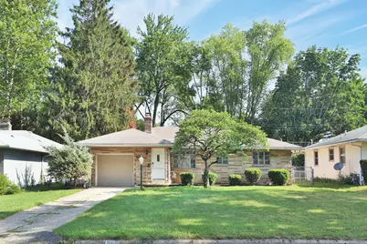 696 E Schreyer Place, Columbus, OH 43214 - Photo 1